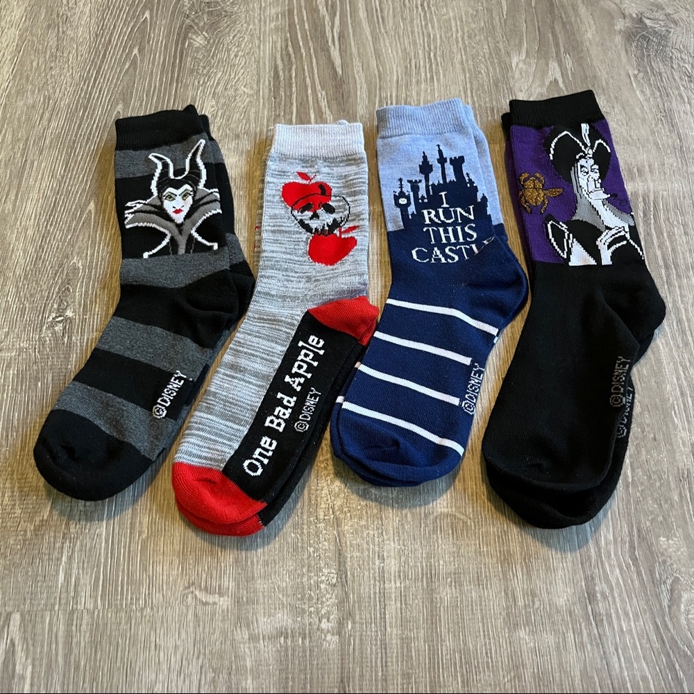 NWOT Disney crew socks